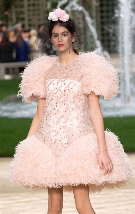 chanel haute couture 2018 date|Chanel haute couture colors.